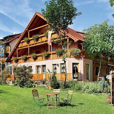 Land- Und Aktivhotel Altmuehlaue バート・ローダッハ エクステリア 写真